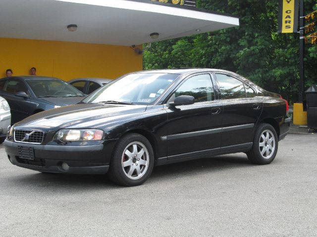 2004 Volvo S60 Sport 4x4 SUV