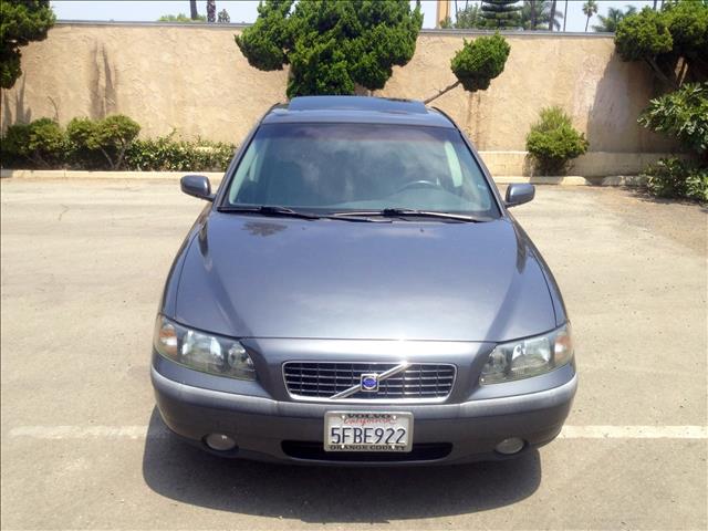 2004 Volvo S60 4WD 4dr Sport