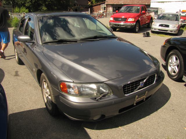 2004 Volvo S60 LS - Z71