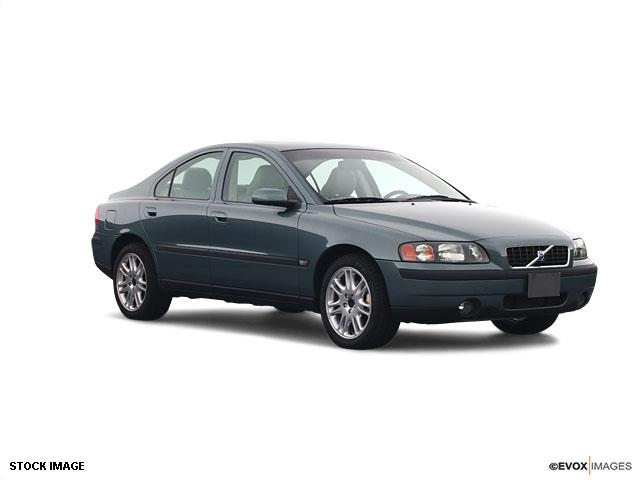 2004 Volvo S60 4WD 4dr Sport