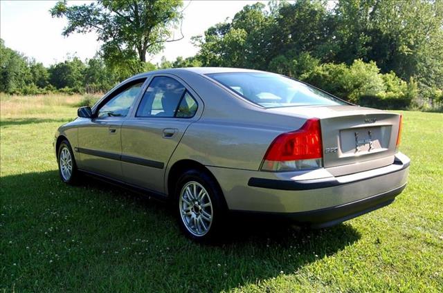 2004 Volvo S60 Unknown