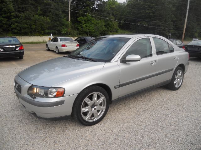 2004 Volvo S60 Sport 4x4 SUV