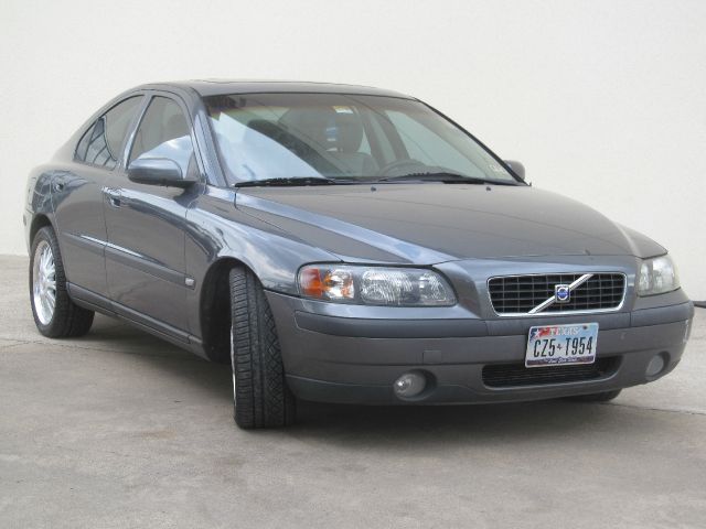 2004 Volvo S60 4WD 4dr Sport