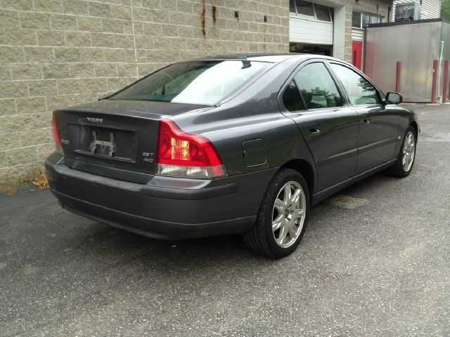 2004 Volvo S60 Sport 4x4 SUV