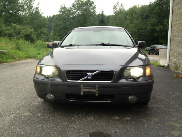 2004 Volvo S60 Sport 4x4 SUV