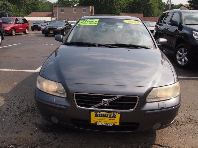 2005 Volvo S60 4WD 4dr Sport