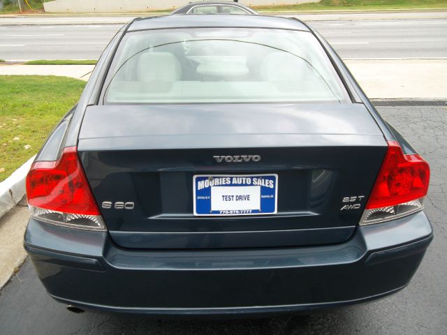2005 Volvo S60 Sport 4x4 SUV