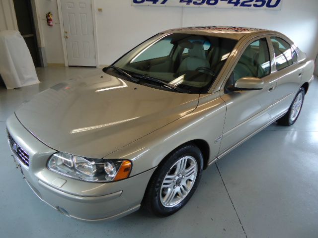2005 Volvo S60 Sport 4x4 SUV