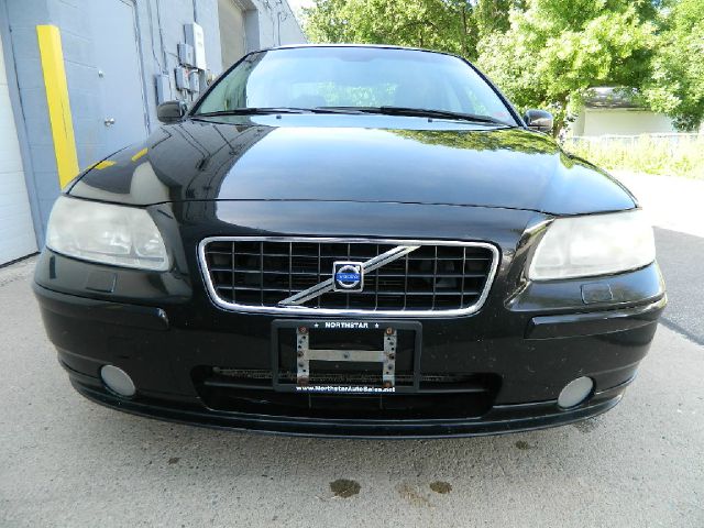 2005 Volvo S60 Sport 4x4 SUV