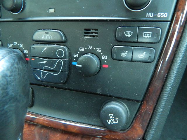 2005 Volvo S60 Sport 4x4 SUV