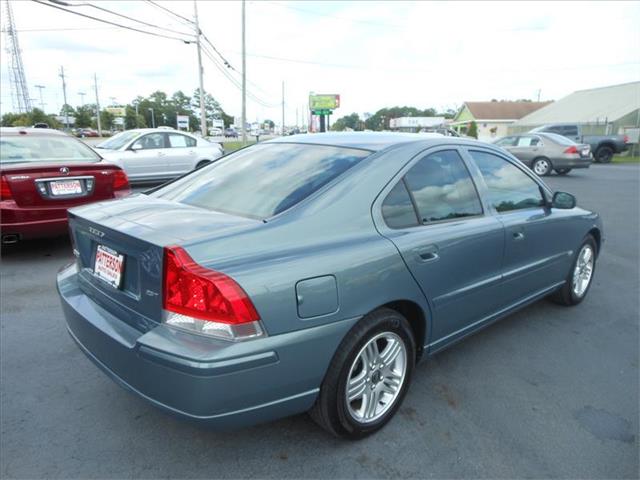 2005 Volvo S60 Unknown