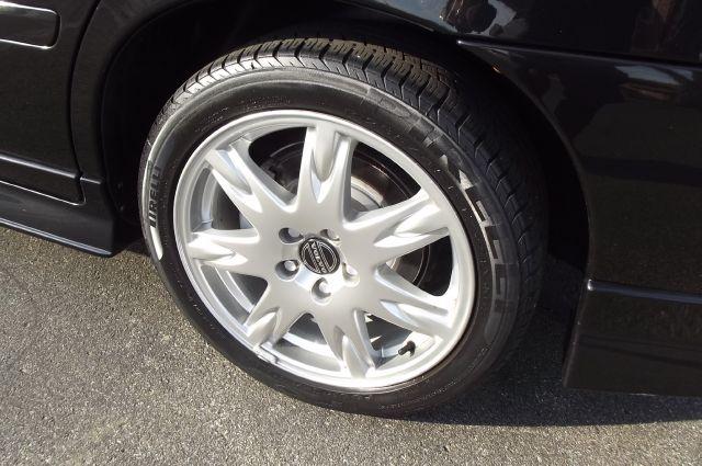 2005 Volvo S60 4WD 4dr Sport