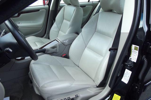 2005 Volvo S60 4WD 4dr Sport