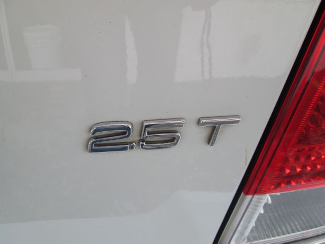 2005 Volvo S60 4WD 4dr Sport