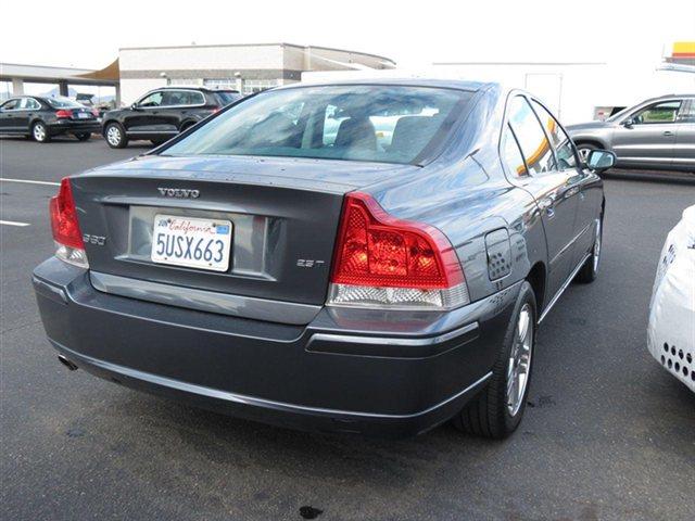 2006 Volvo S60 4WD 4dr Sport