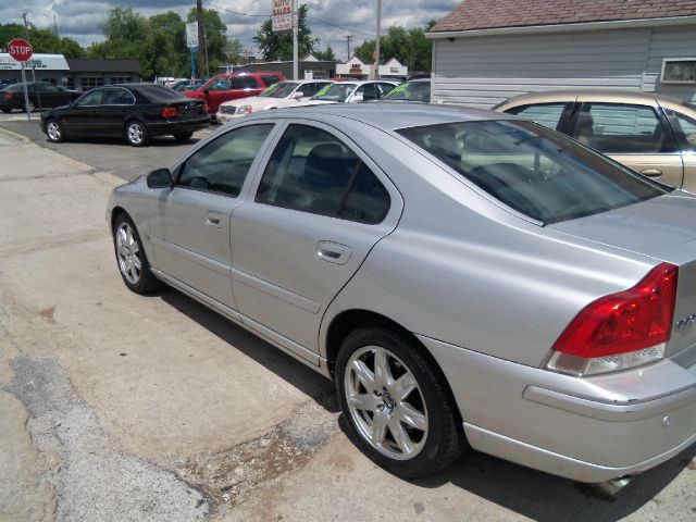2006 Volvo S60 4WD 4dr Sport