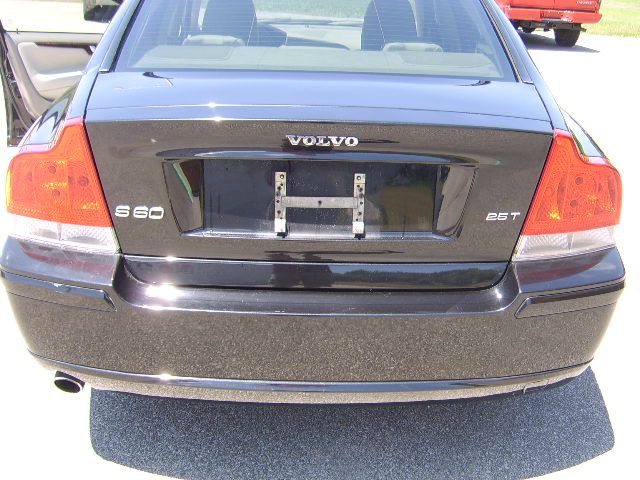 2006 Volvo S60 4WD 4dr Sport