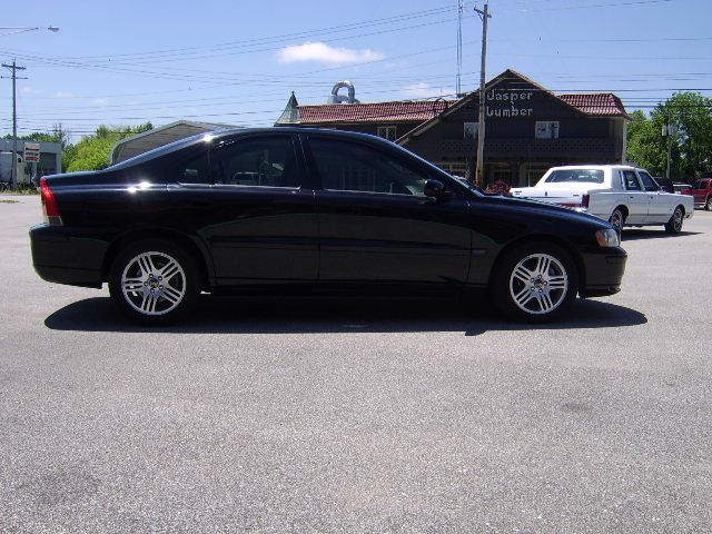 2006 Volvo S60 4WD 4dr Sport