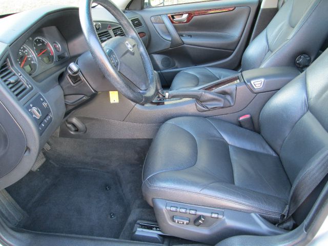 2006 Volvo S60 4WD 4dr Sport