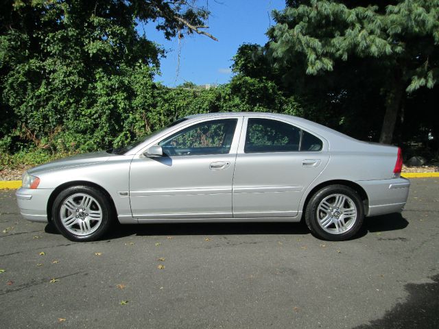 2006 Volvo S60 4WD 4dr Sport