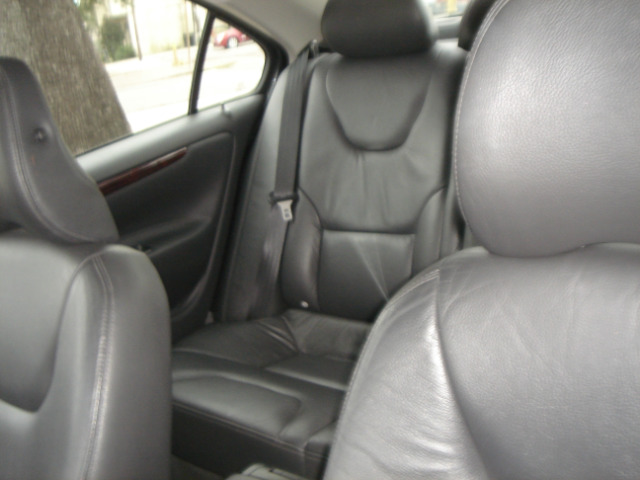 2007 Volvo S60 4WD 4dr Sport