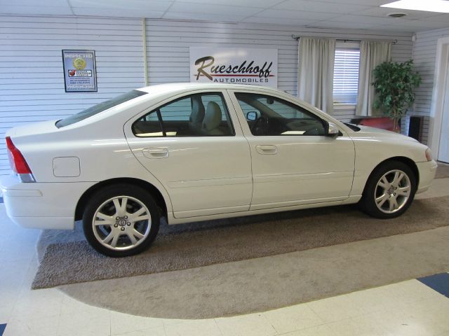 2007 Volvo S60 4WD 4dr Sport