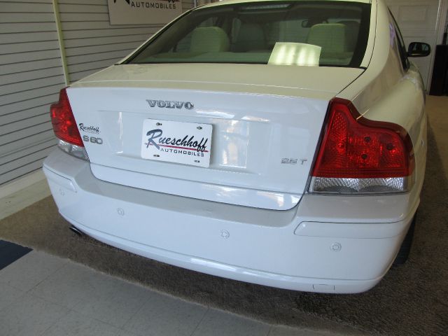 2007 Volvo S60 4WD 4dr Sport