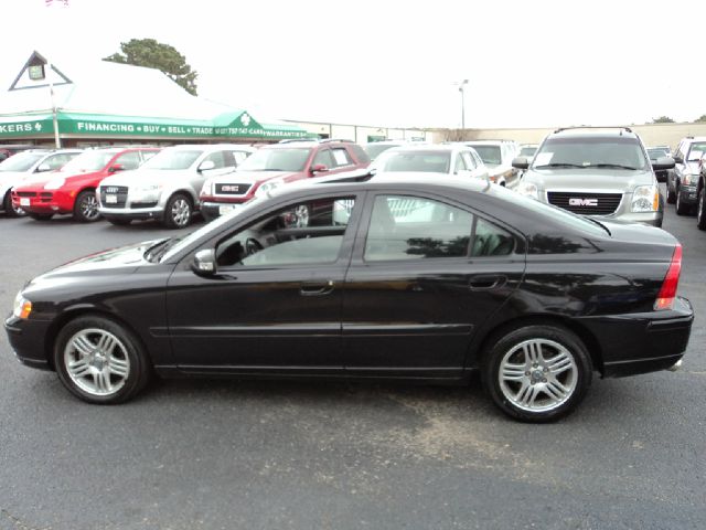 2007 Volvo S60 4WD 4dr Sport