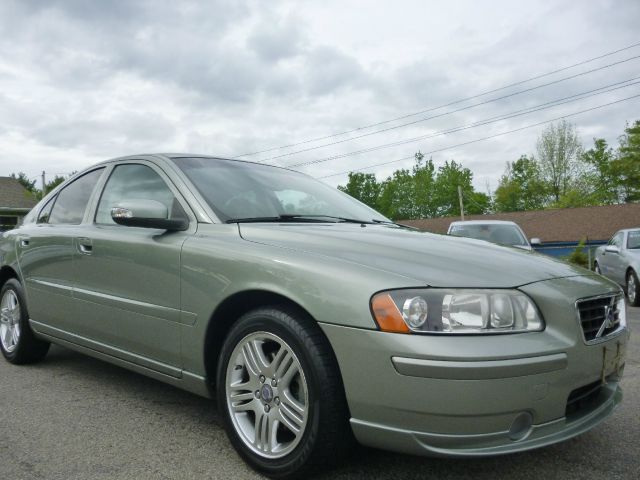 2007 Volvo S60 4WD 4dr Sport