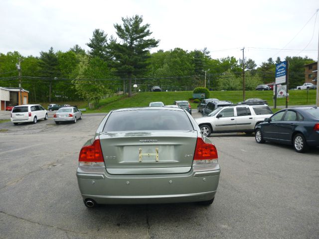 2007 Volvo S60 4WD 4dr Sport