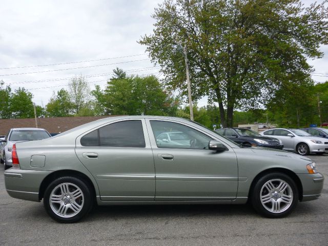 2007 Volvo S60 4WD 4dr Sport