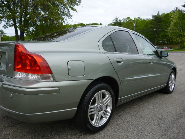 2007 Volvo S60 4WD 4dr Sport