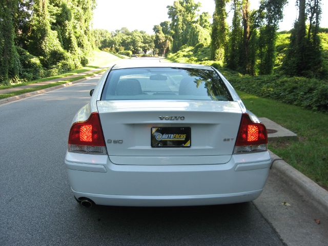 2007 Volvo S60 4WD 4dr Sport