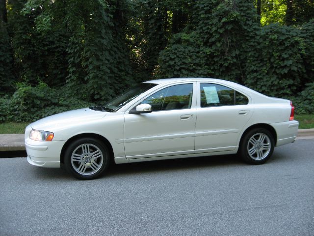 2007 Volvo S60 4WD 4dr Sport