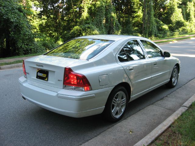 2007 Volvo S60 4WD 4dr Sport