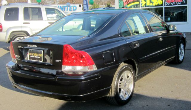 2007 Volvo S60 4WD 4dr Sport