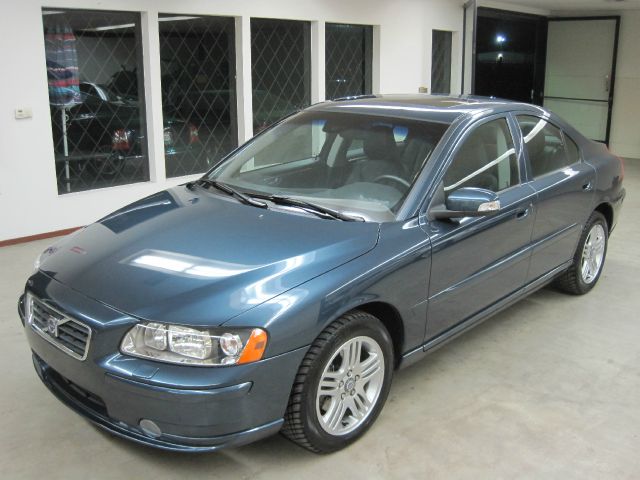 2008 Volvo S60 4WD 4dr Sport