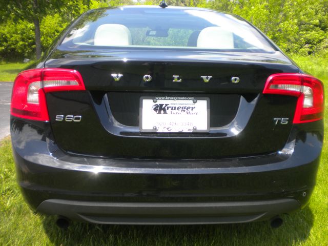 2012 Volvo S60 4X4 ED. Bauer EL