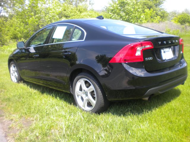 2012 Volvo S60 4X4 ED. Bauer EL