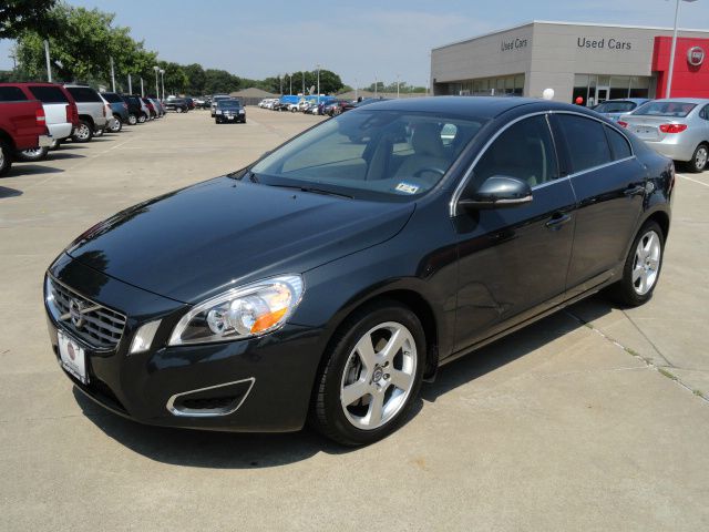 2012 Volvo S60 4X4 ED. Bauer EL