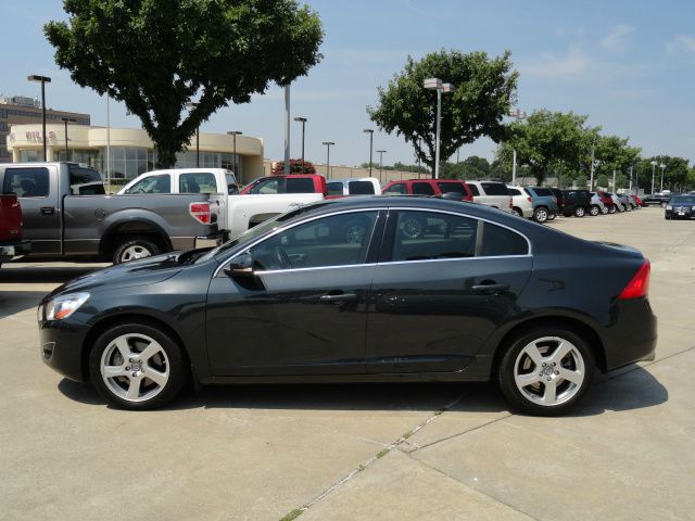 2012 Volvo S60 4X4 ED. Bauer EL