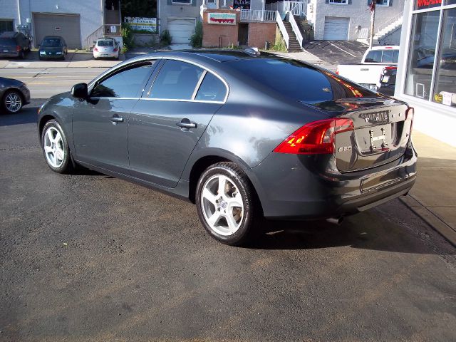 2012 Volvo S60 4X4 ED. Bauer EL