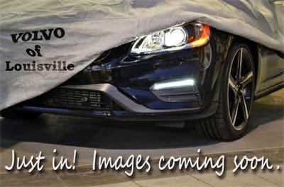 2013 Volvo S60 2004 Toyota SE