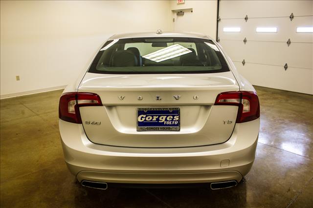 2014 Volvo S60 4X4 ED. Bauer EL