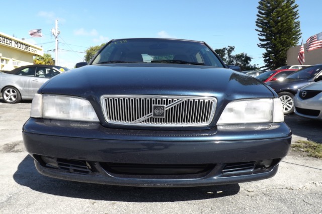 1998 Volvo S70 TRD OFF ROAD XCAB SR5 V8 4X4