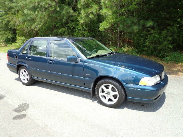 1998 Volvo S70 LS Special Value