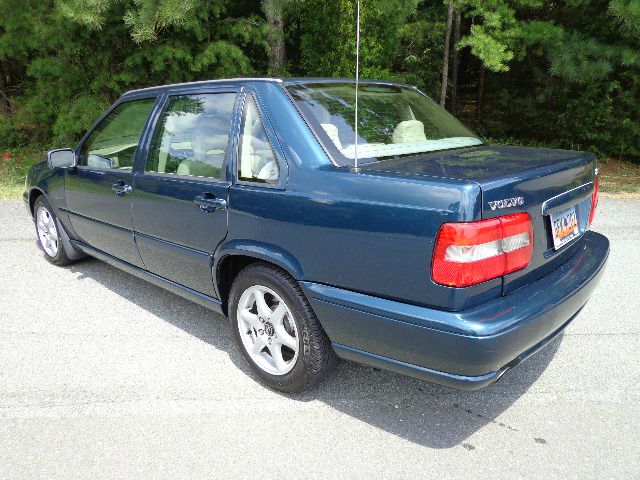 1998 Volvo S70 LS Special Value