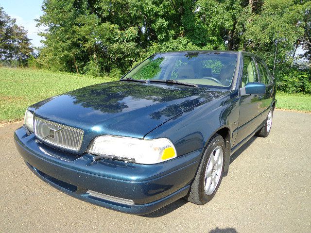 1998 Volvo S70 LS Special Value