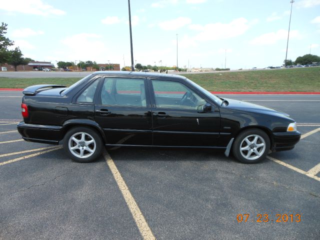 1998 Volvo S70 LS Special Value
