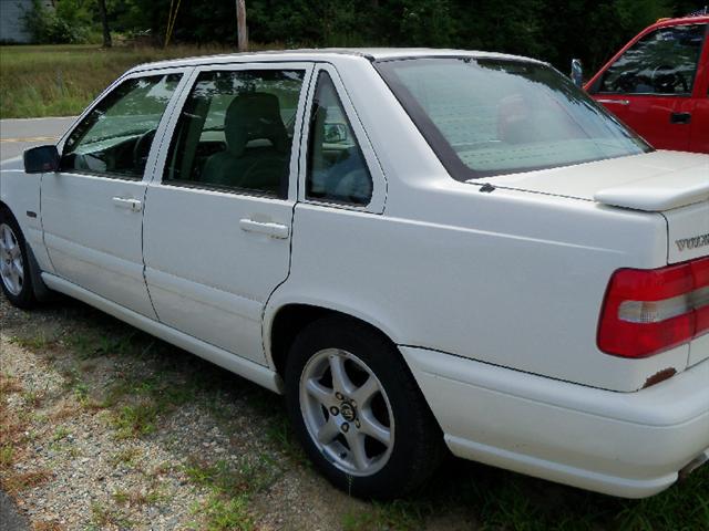 1998 Volvo S70 LS Special Value